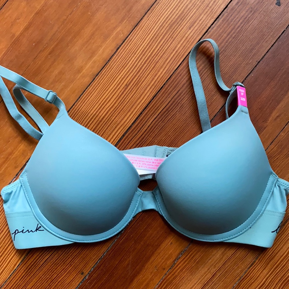 Pink Victoria Secret push up bra